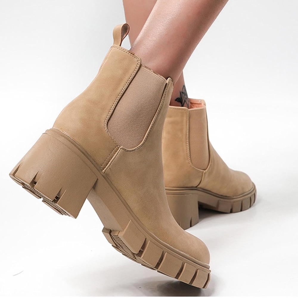 Tan Woman’s INNOVATION Ankle Boots